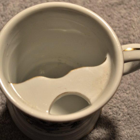 The Skating Pond Vintage Mushtache Shaving Mug - Picture 4 of 4